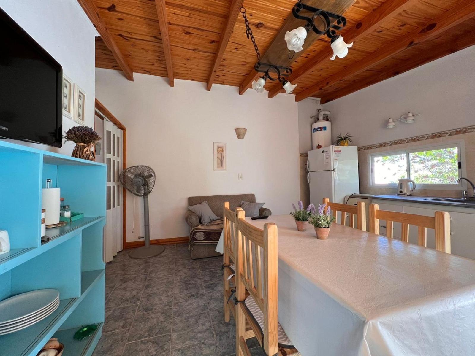 Hosteria Isabel Departamentos Y Habitaciones Con Bano Privado Las Grutas Chambre photo